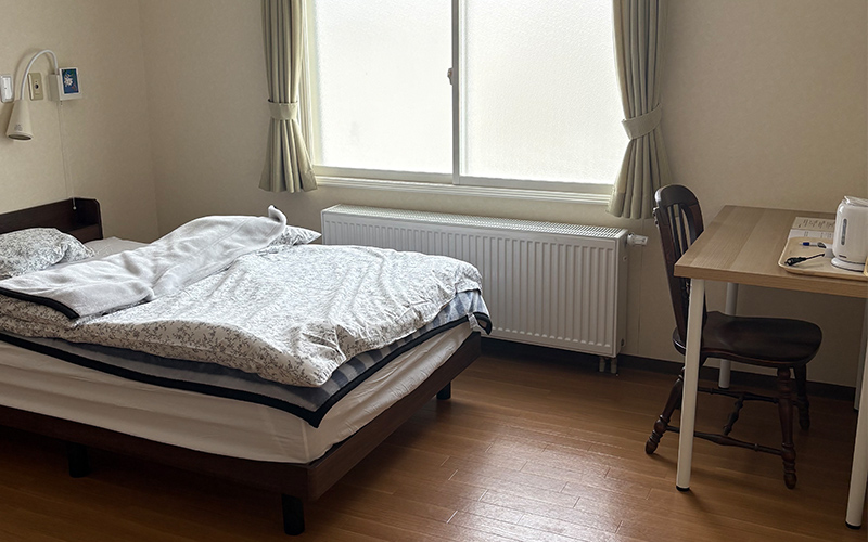 セミダブルベッドルーム